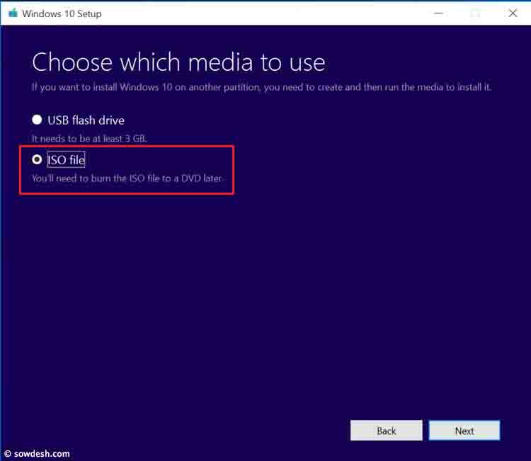 "ISO File" option in Media Creation Tool